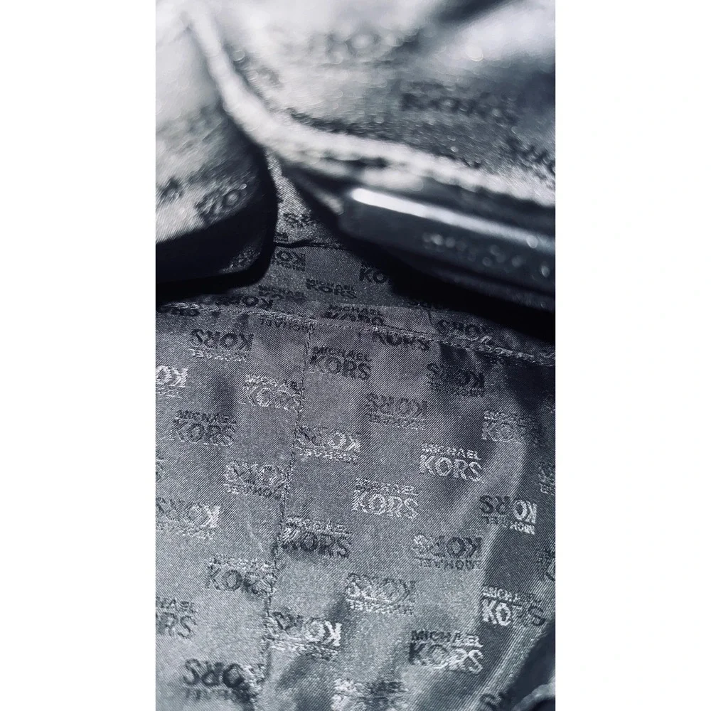 Michael Kors Medium Chain Shoulder Tote Black Pebble Leather 35F4GTCM2L Preloved